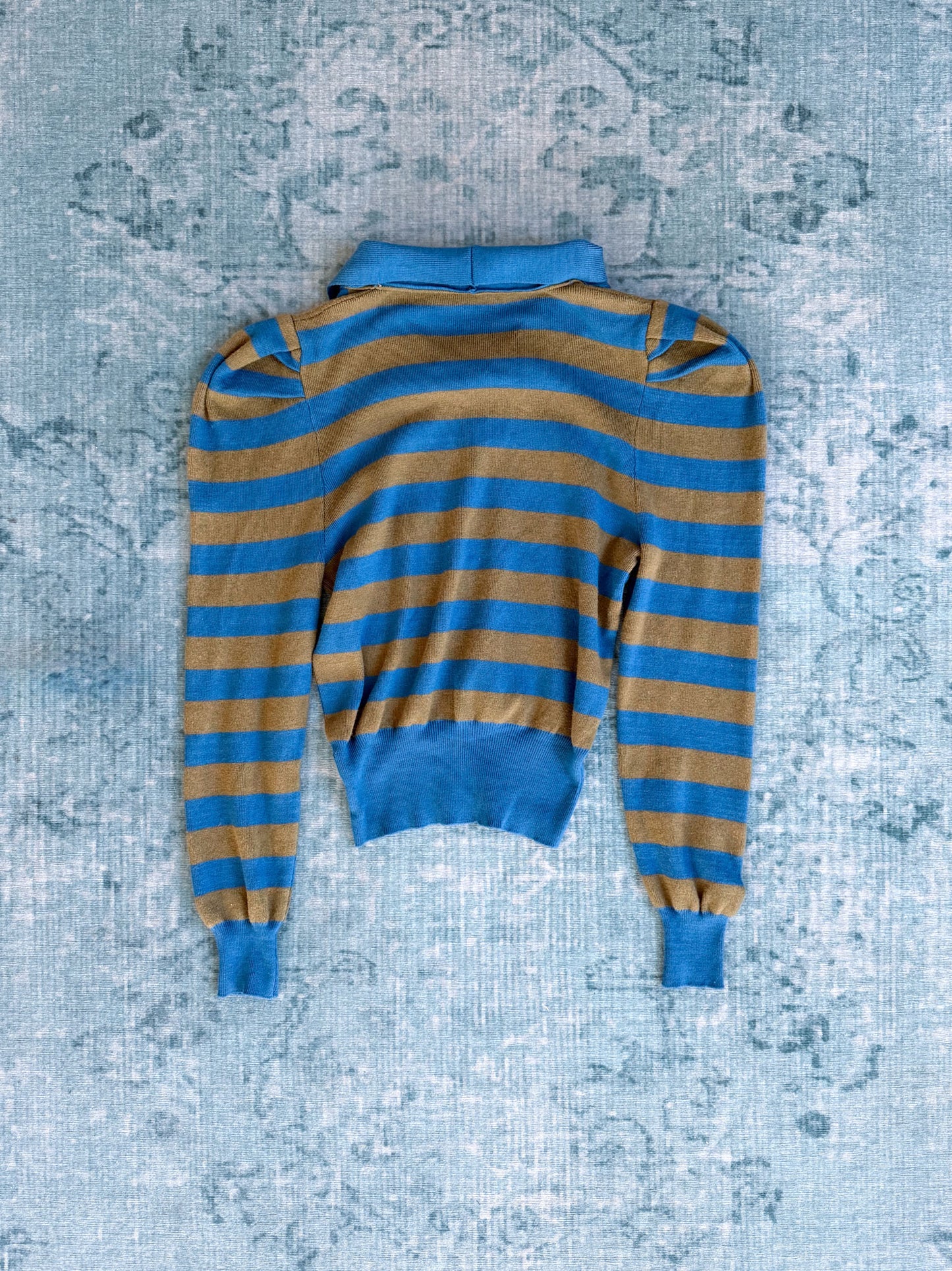 striped puff-shoulder wide-collar knit top