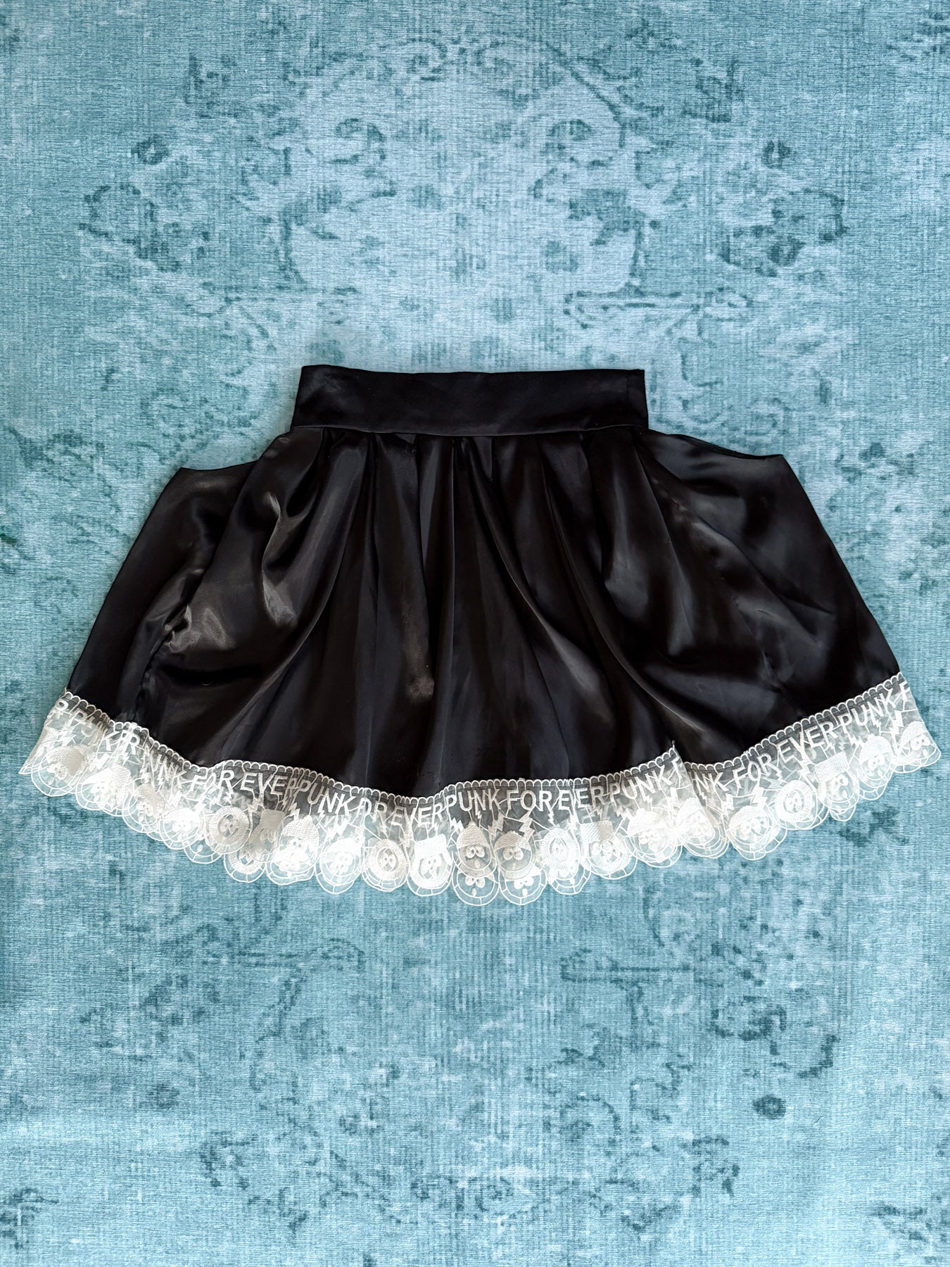 JCDC X SOUTH PARK lace satin skirt