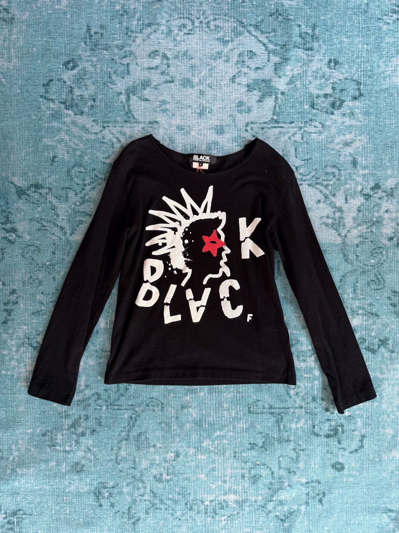 COMME DES GARÇONS BLACK punk graphic long-sleeve shirt