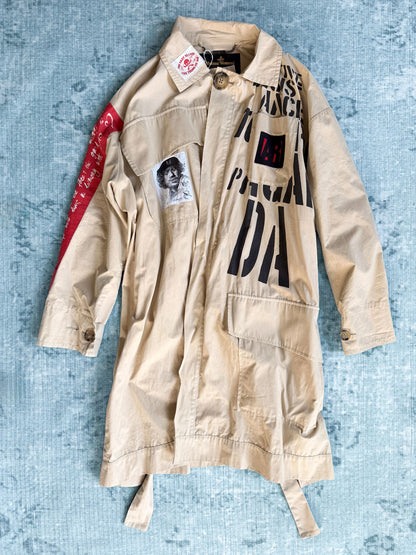 VIVIENNE WESTWOOD "propaganda" print trench coat